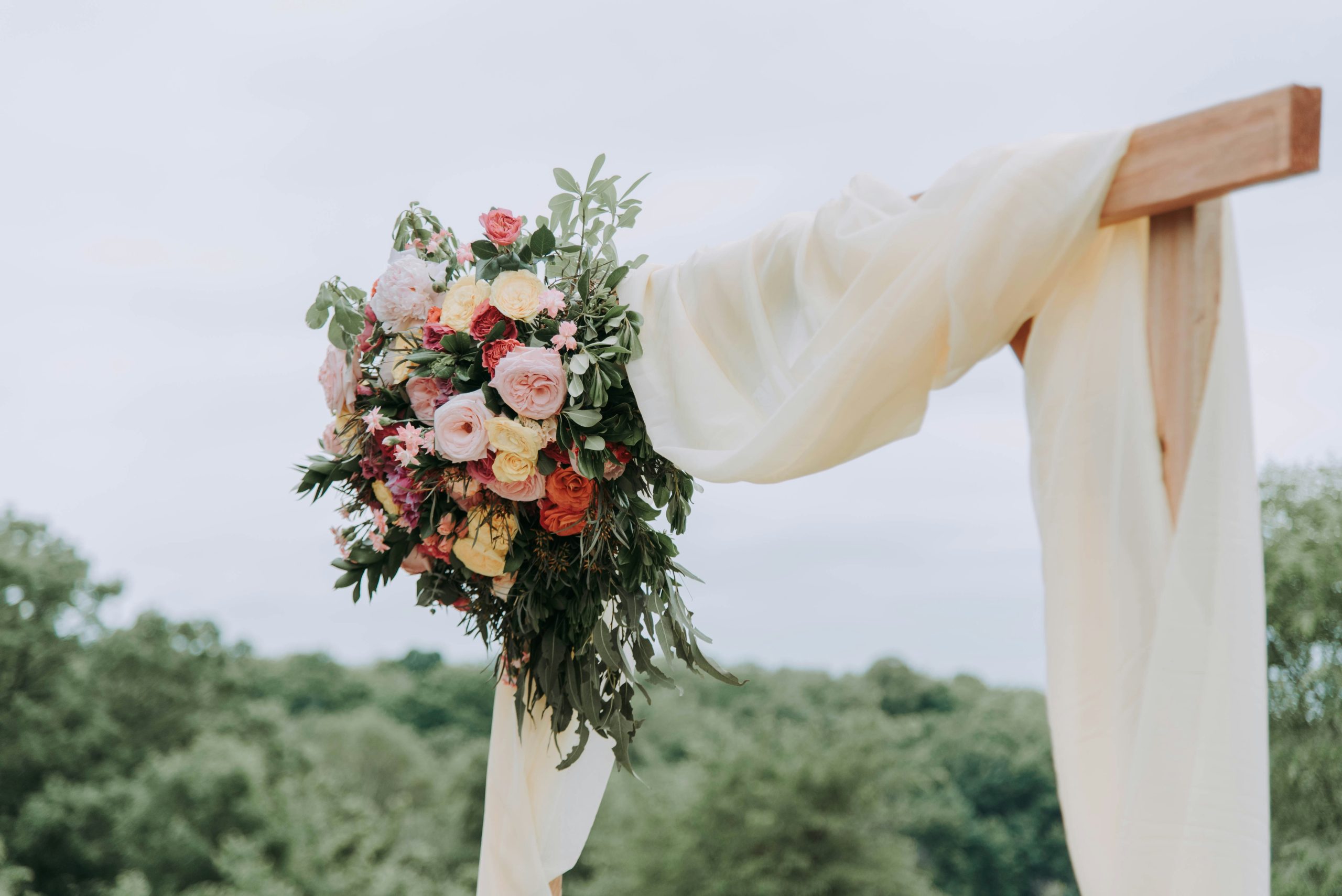 arche mariage fleurs privatisation
